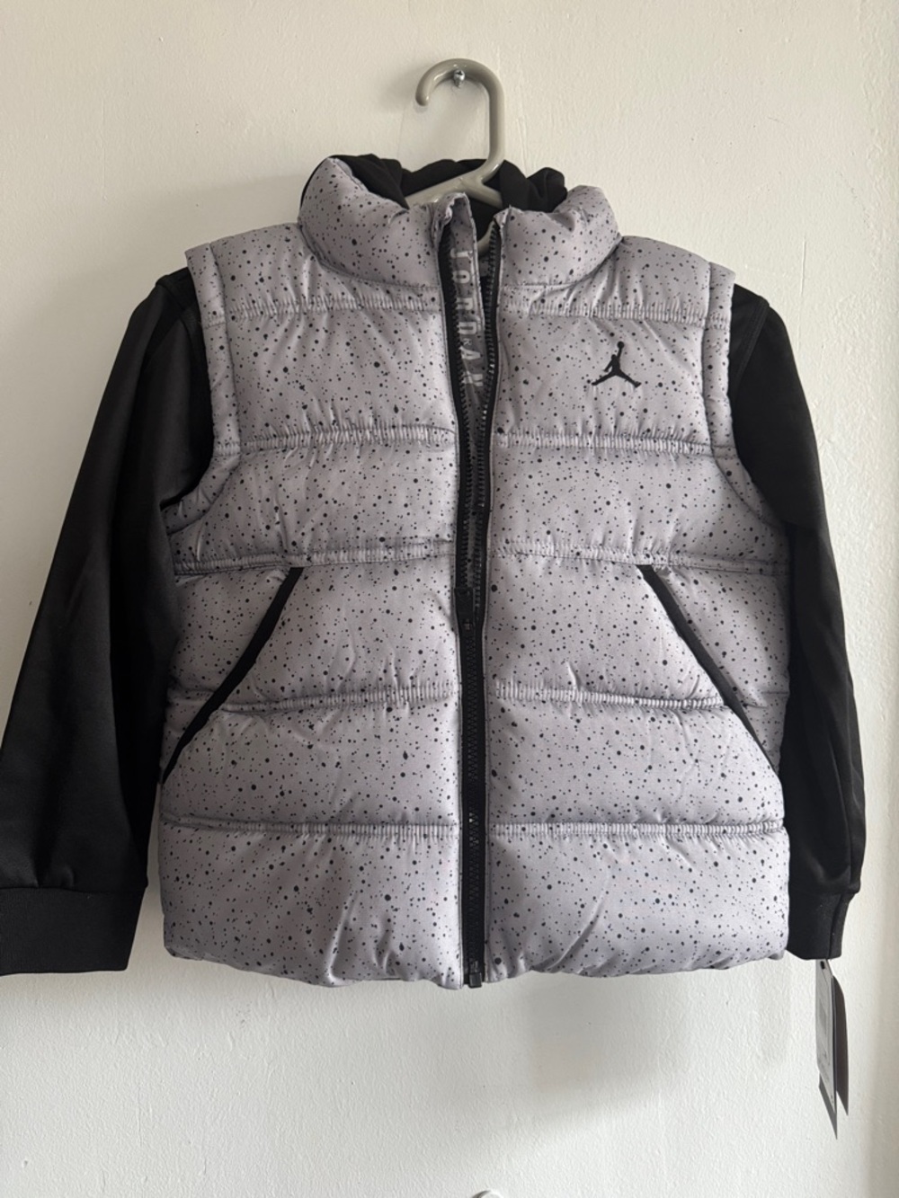 Jordan Kids' Gray Speckle Puffer Vest